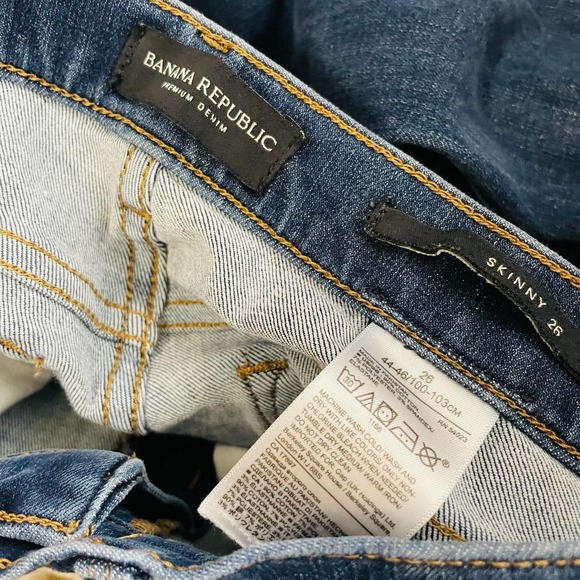 Banana Republic Dark Denim Stretch Skinny Jeans - Picture 5 of 8